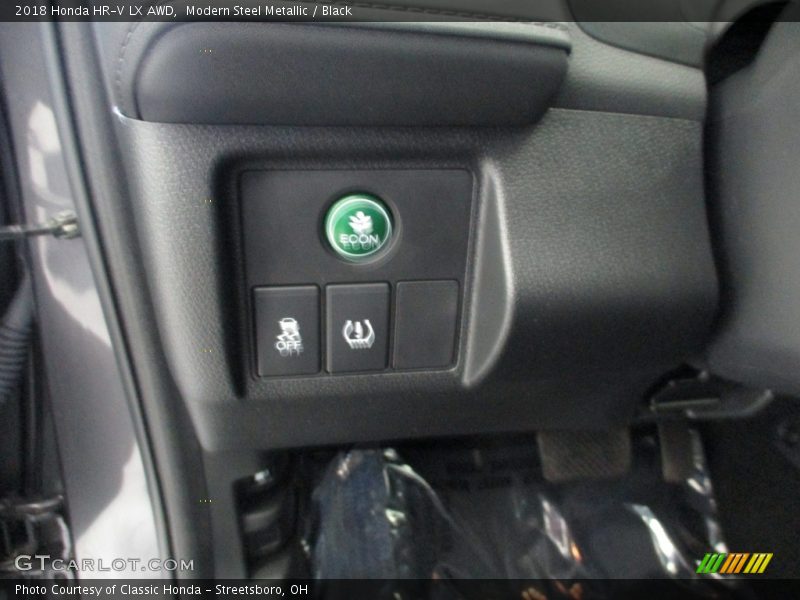 Modern Steel Metallic / Black 2018 Honda HR-V LX AWD