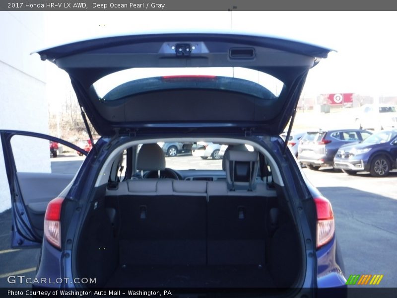 Deep Ocean Pearl / Gray 2017 Honda HR-V LX AWD