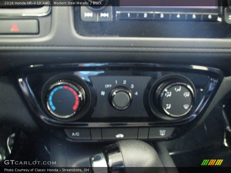 Modern Steel Metallic / Black 2018 Honda HR-V LX AWD