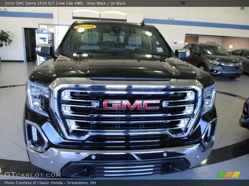 Onyx Black / Jet Black 2020 GMC Sierra 1500 SLT Crew Cab 4WD