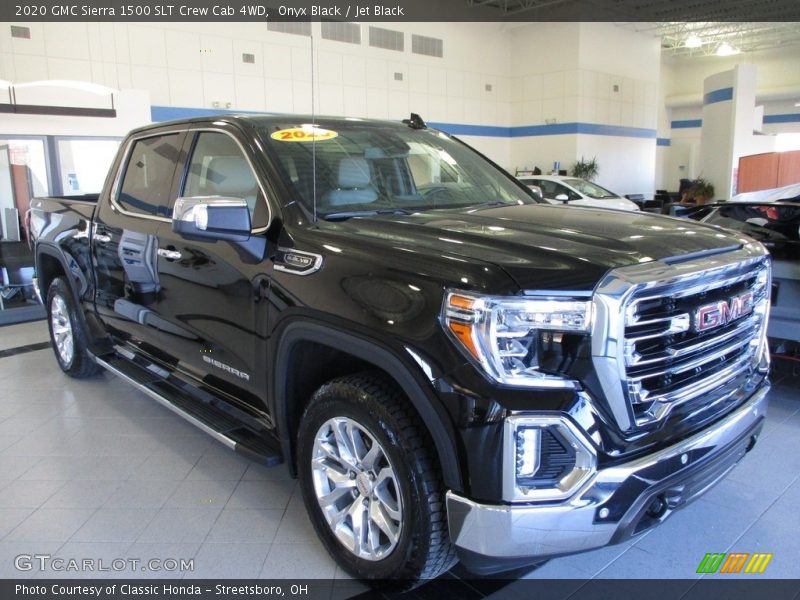 Onyx Black / Jet Black 2020 GMC Sierra 1500 SLT Crew Cab 4WD