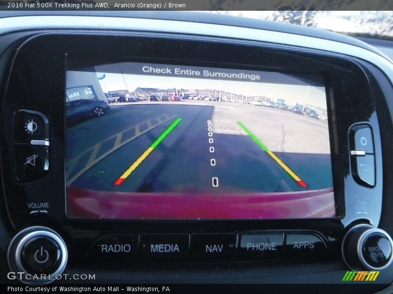 Controls of 2016 500X Trekking Plus AWD