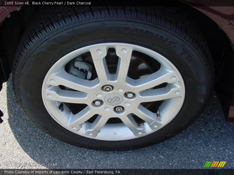 Black Cherry Pearl / Dark Charcoal 2005 Scion xB