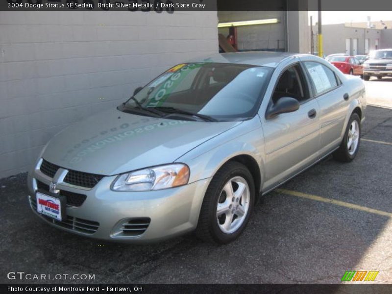 Bright Silver Metallic / Dark Slate Gray 2004 Dodge Stratus SE Sedan
