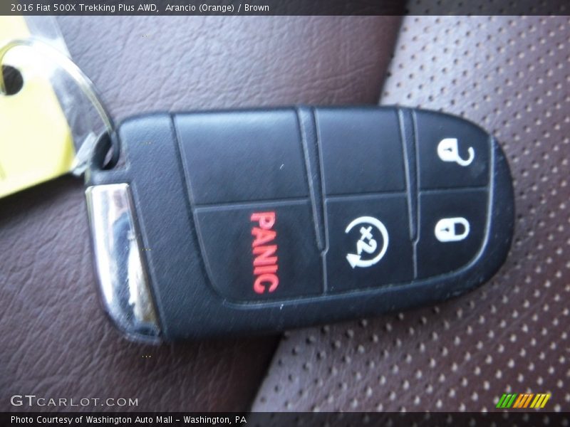 Keys of 2016 500X Trekking Plus AWD