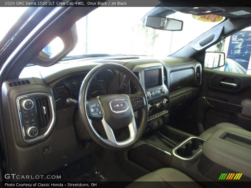 Onyx Black / Jet Black 2020 GMC Sierra 1500 SLT Crew Cab 4WD