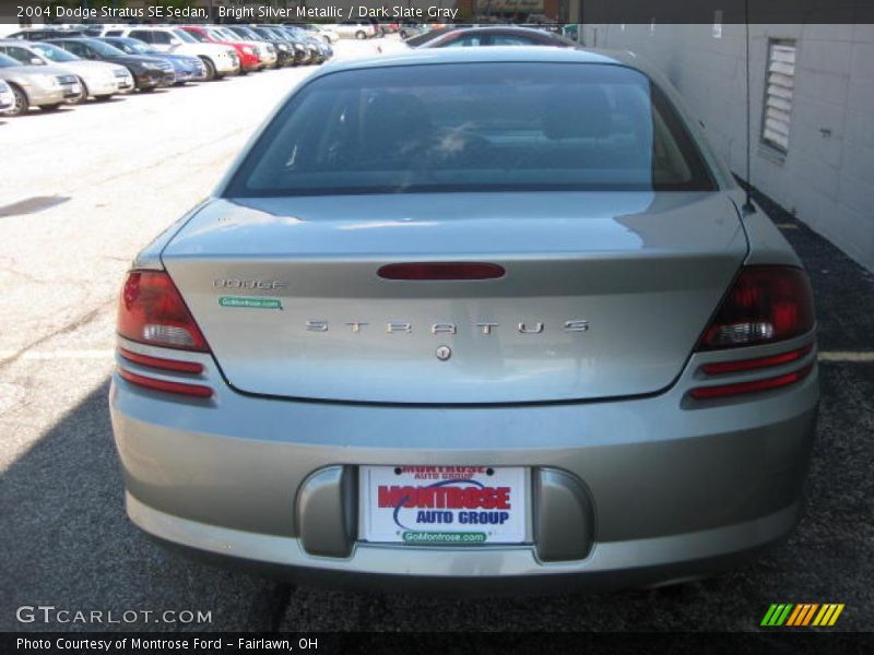 Bright Silver Metallic / Dark Slate Gray 2004 Dodge Stratus SE Sedan