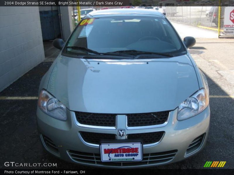 Bright Silver Metallic / Dark Slate Gray 2004 Dodge Stratus SE Sedan