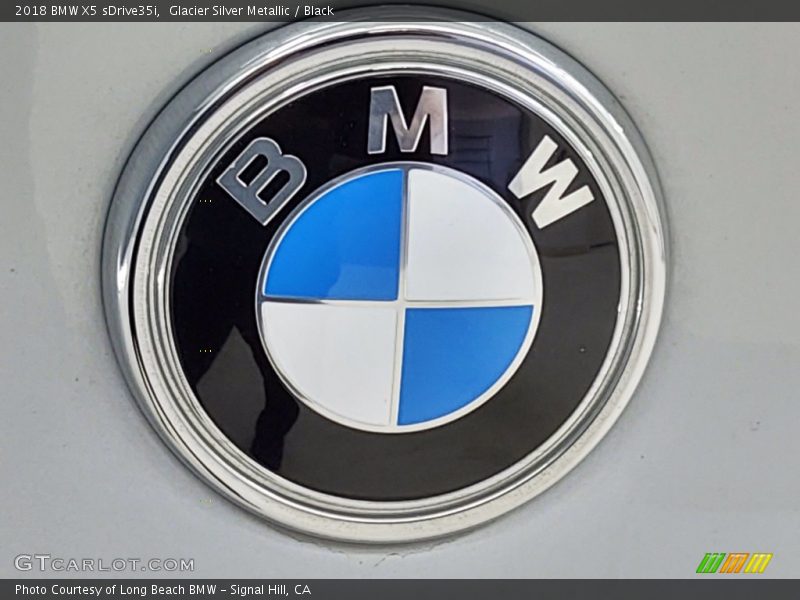 Glacier Silver Metallic / Black 2018 BMW X5 sDrive35i