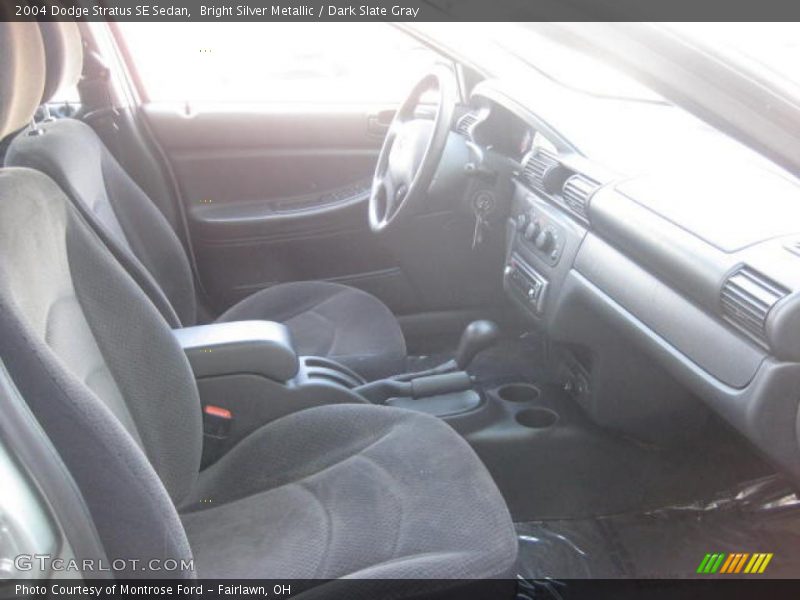 Bright Silver Metallic / Dark Slate Gray 2004 Dodge Stratus SE Sedan