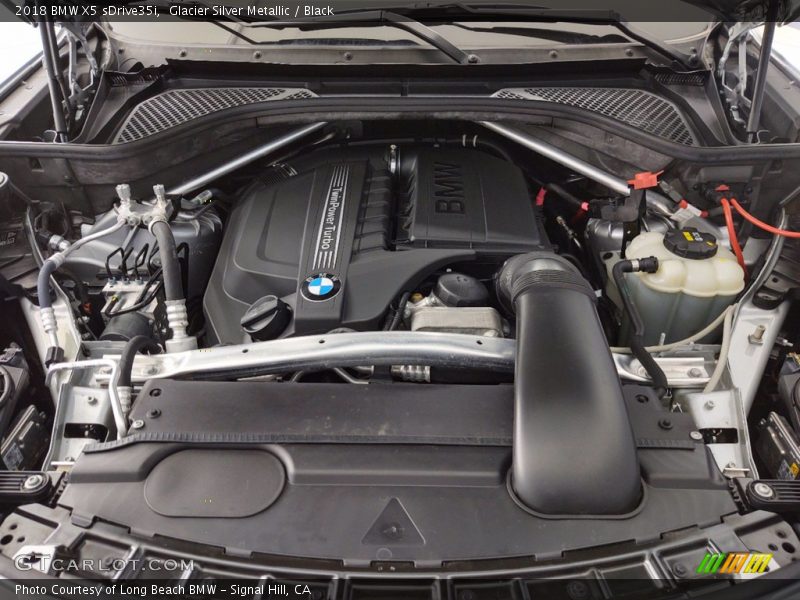Glacier Silver Metallic / Black 2018 BMW X5 sDrive35i