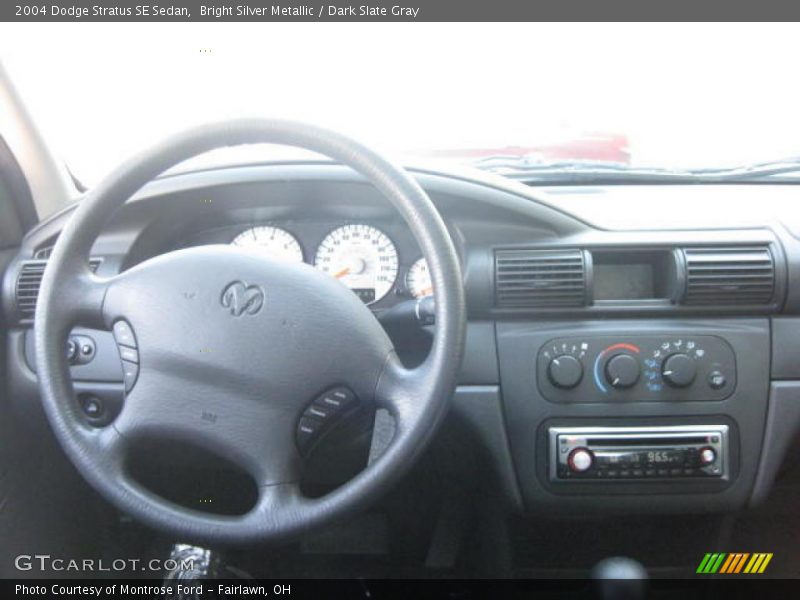 Bright Silver Metallic / Dark Slate Gray 2004 Dodge Stratus SE Sedan