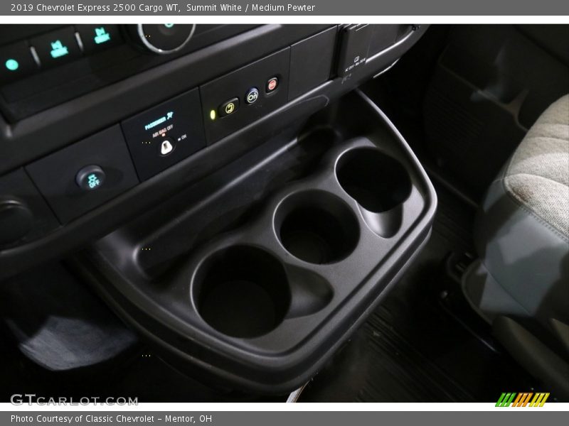 Summit White / Medium Pewter 2019 Chevrolet Express 2500 Cargo WT