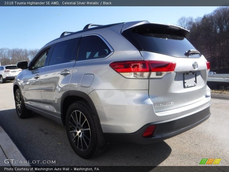 Celestial Silver Metallic / Black 2018 Toyota Highlander SE AWD