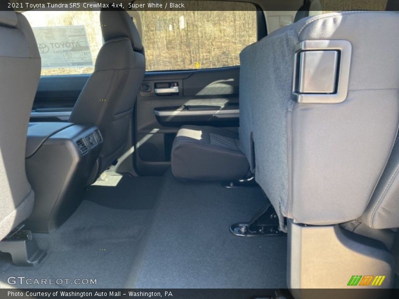 Super White / Black 2021 Toyota Tundra SR5 CrewMax 4x4