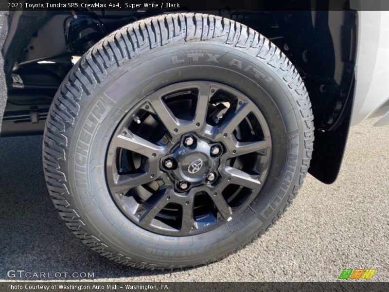 Super White / Black 2021 Toyota Tundra SR5 CrewMax 4x4