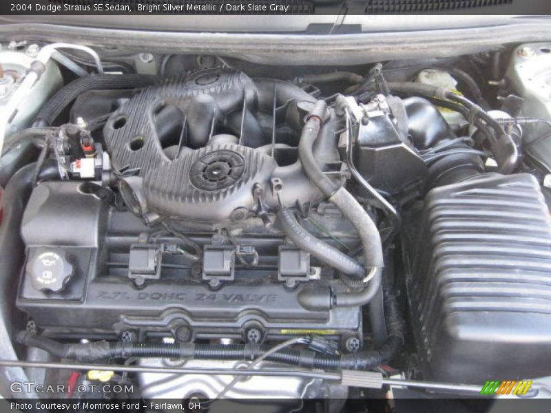 Bright Silver Metallic / Dark Slate Gray 2004 Dodge Stratus SE Sedan