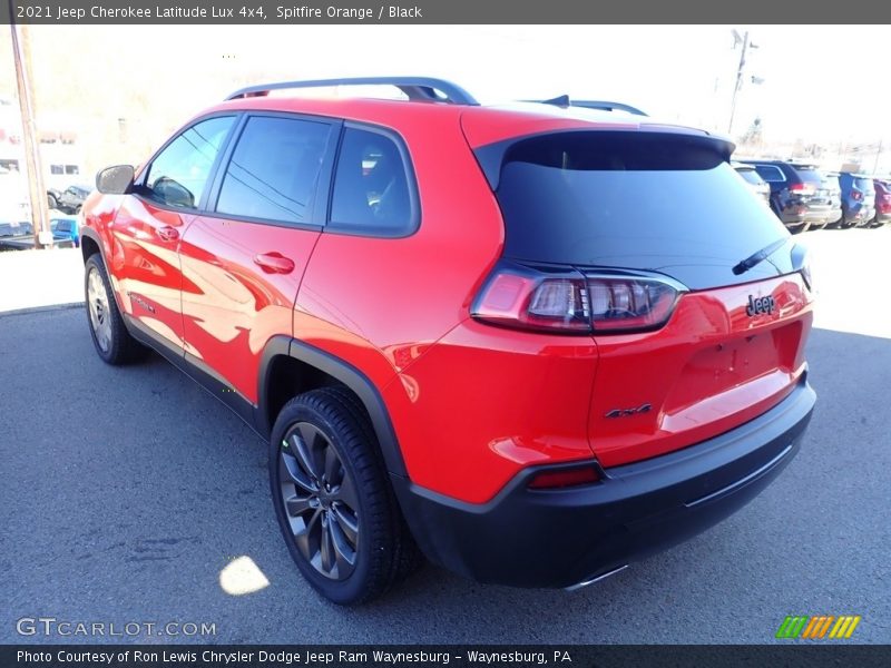 Spitfire Orange / Black 2021 Jeep Cherokee Latitude Lux 4x4