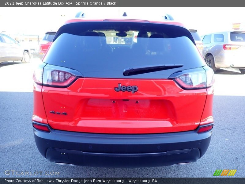 Spitfire Orange / Black 2021 Jeep Cherokee Latitude Lux 4x4