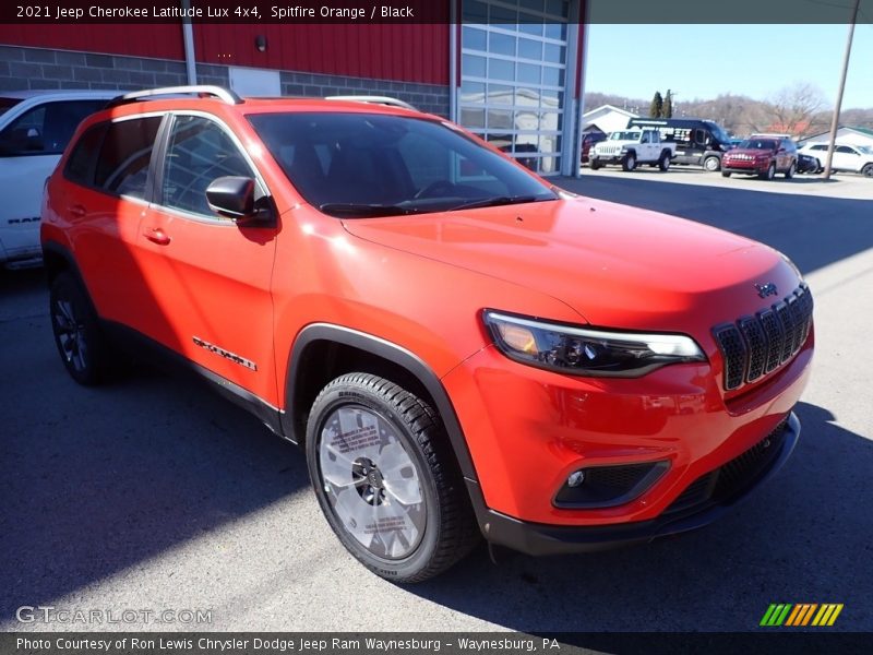 Spitfire Orange / Black 2021 Jeep Cherokee Latitude Lux 4x4