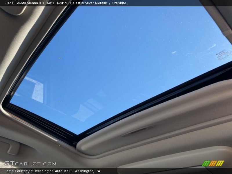 Celestial Silver Metallic / Graphite 2021 Toyota Sienna XLE AWD Hybrid