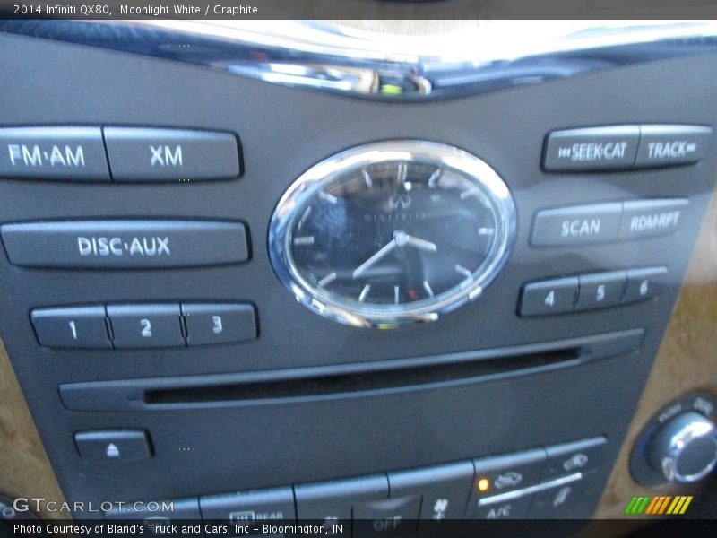 Moonlight White / Graphite 2014 Infiniti QX80