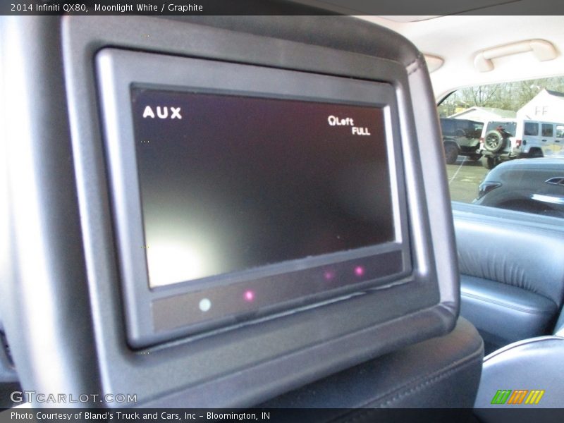 Moonlight White / Graphite 2014 Infiniti QX80