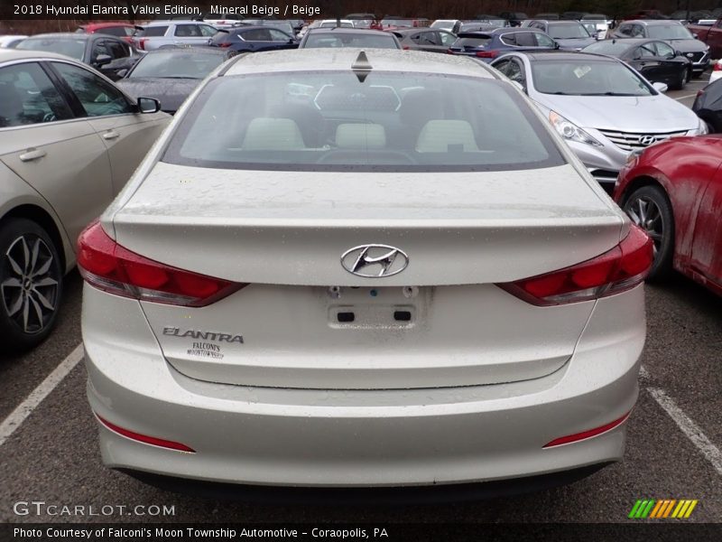 Mineral Beige / Beige 2018 Hyundai Elantra Value Edition