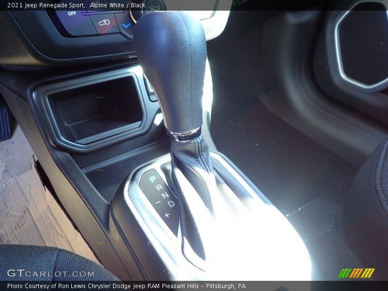 Alpine White / Black 2021 Jeep Renegade Sport