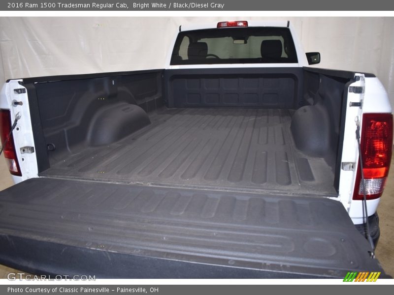 Bright White / Black/Diesel Gray 2016 Ram 1500 Tradesman Regular Cab