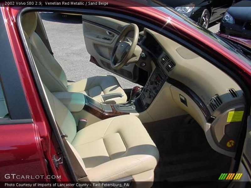 Venetian Red Metallic / Sand Beige 2002 Volvo S80 2.9