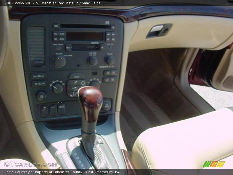 Venetian Red Metallic / Sand Beige 2002 Volvo S80 2.9