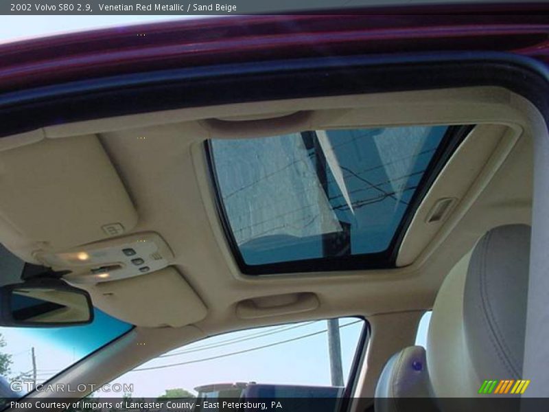 Venetian Red Metallic / Sand Beige 2002 Volvo S80 2.9