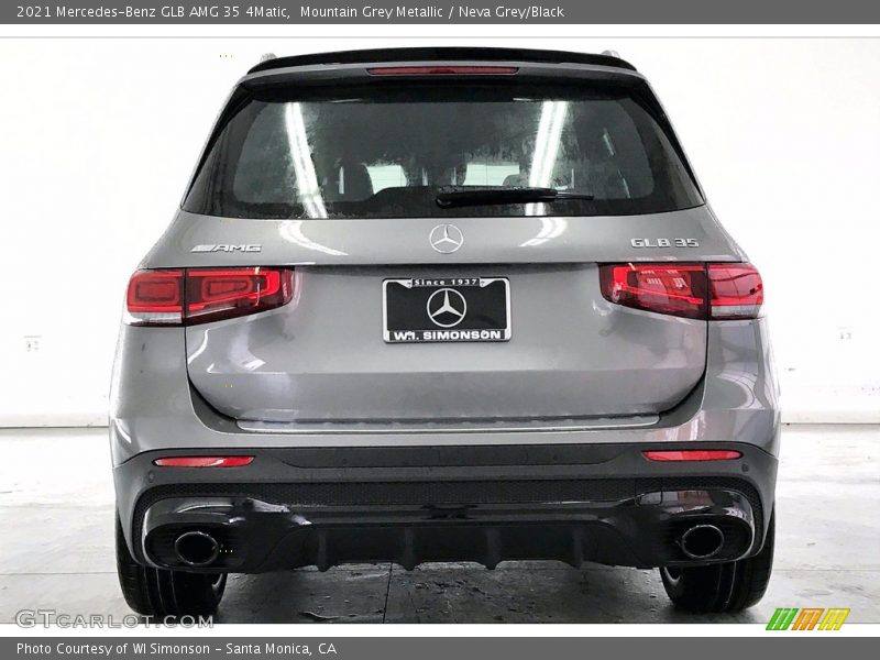 Mountain Grey Metallic / Neva Grey/Black 2021 Mercedes-Benz GLB AMG 35 4Matic