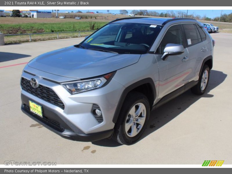 Silver Sky Metallic / Black 2021 Toyota RAV4 XLE