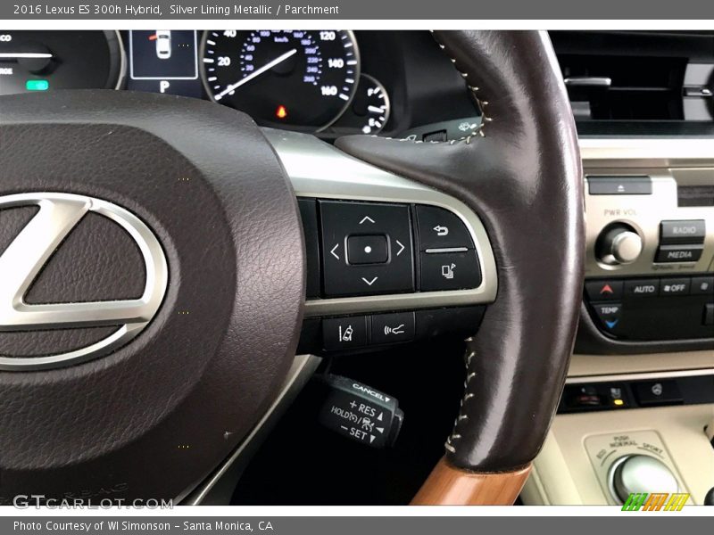  2016 ES 300h Hybrid Steering Wheel