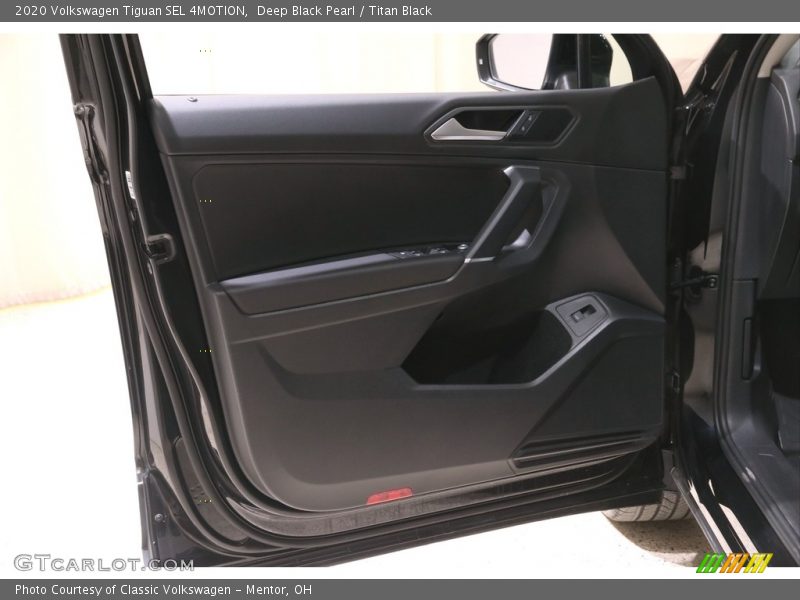 Deep Black Pearl / Titan Black 2020 Volkswagen Tiguan SEL 4MOTION
