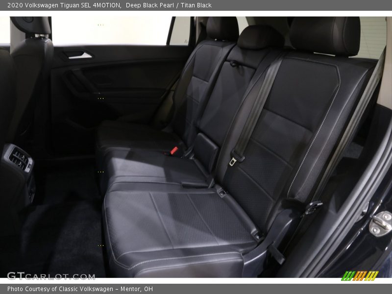 Deep Black Pearl / Titan Black 2020 Volkswagen Tiguan SEL 4MOTION