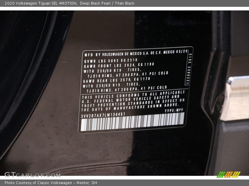 Deep Black Pearl / Titan Black 2020 Volkswagen Tiguan SEL 4MOTION