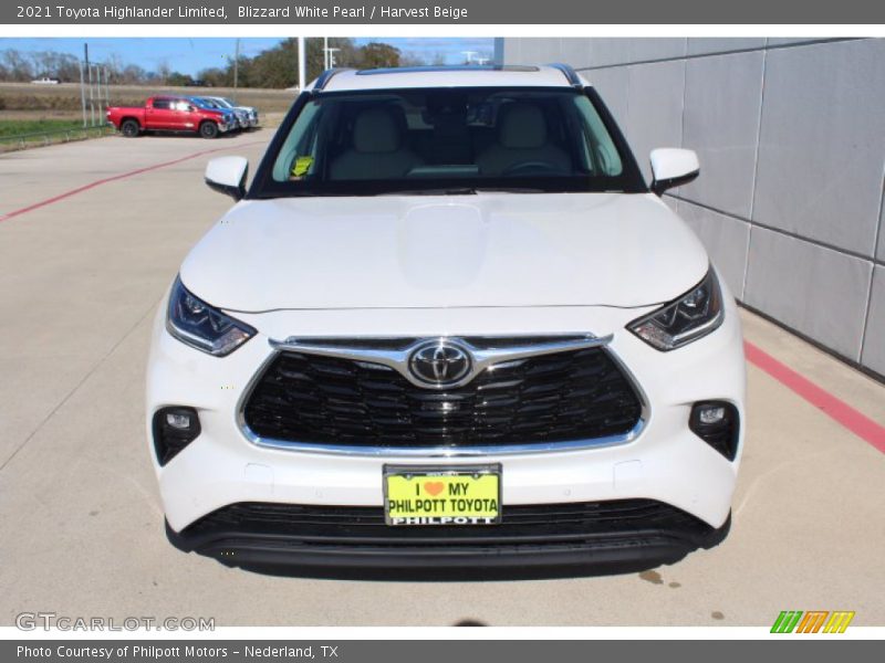 Blizzard White Pearl / Harvest Beige 2021 Toyota Highlander Limited