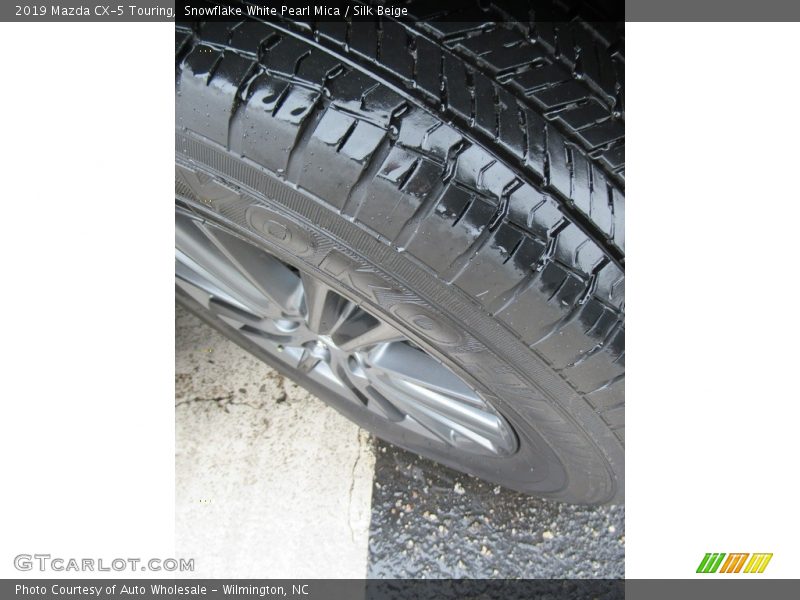 Snowflake White Pearl Mica / Silk Beige 2019 Mazda CX-5 Touring