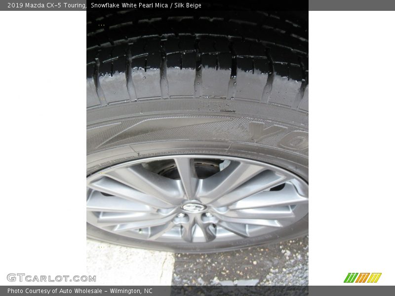 Snowflake White Pearl Mica / Silk Beige 2019 Mazda CX-5 Touring
