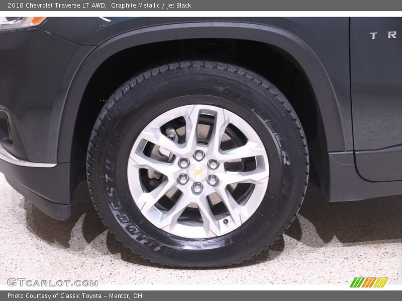 Graphite Metallic / Jet Black 2018 Chevrolet Traverse LT AWD