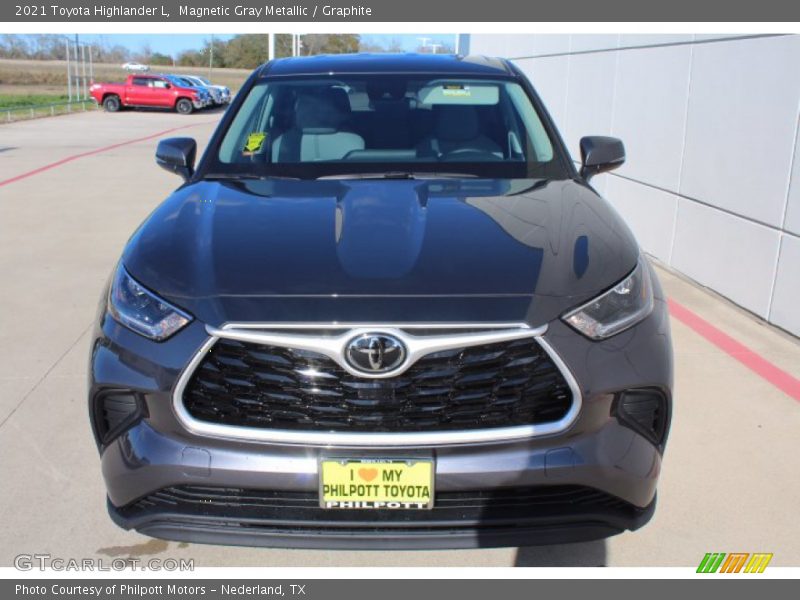 Magnetic Gray Metallic / Graphite 2021 Toyota Highlander L