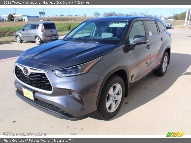 Magnetic Gray Metallic / Graphite 2021 Toyota Highlander L