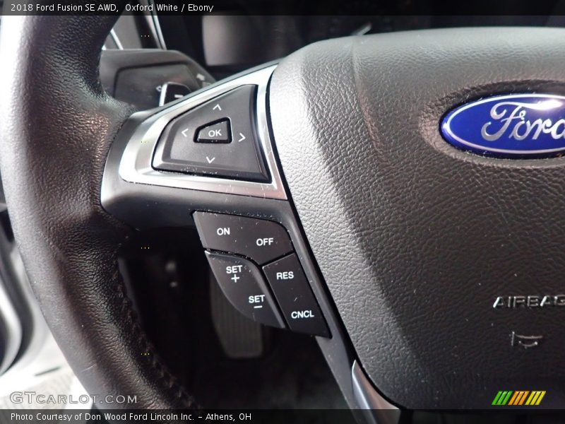 2018 Fusion SE AWD Steering Wheel