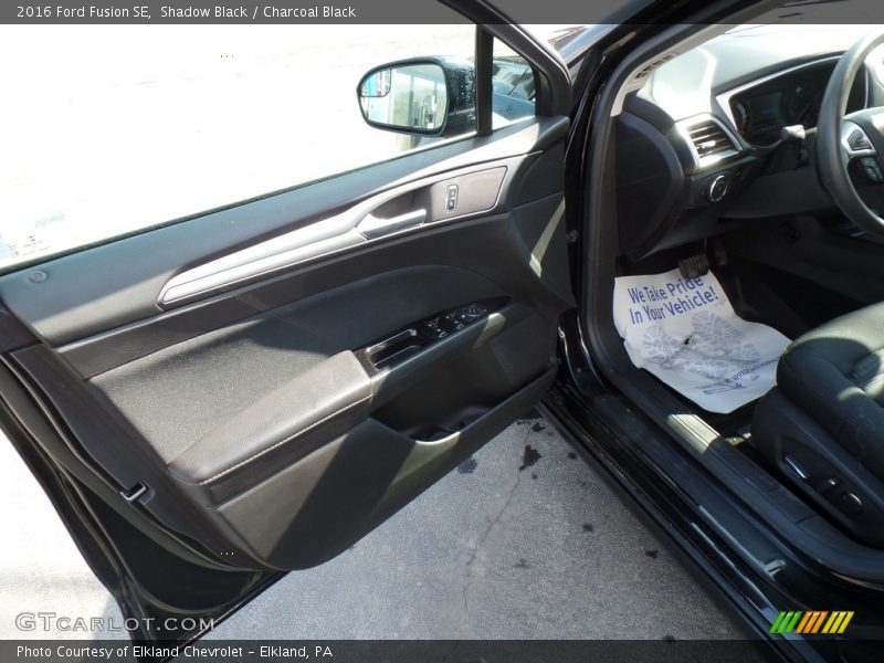 Shadow Black / Charcoal Black 2016 Ford Fusion SE