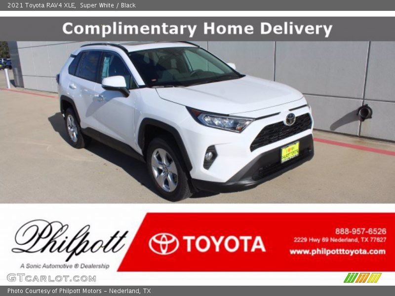Super White / Black 2021 Toyota RAV4 XLE
