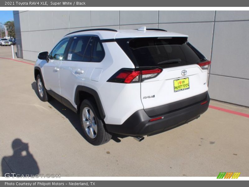 Super White / Black 2021 Toyota RAV4 XLE