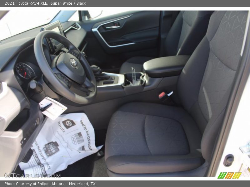 Super White / Black 2021 Toyota RAV4 XLE